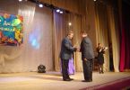 Награждение В.М. Климова Благодарственным письмом мера г.Азова